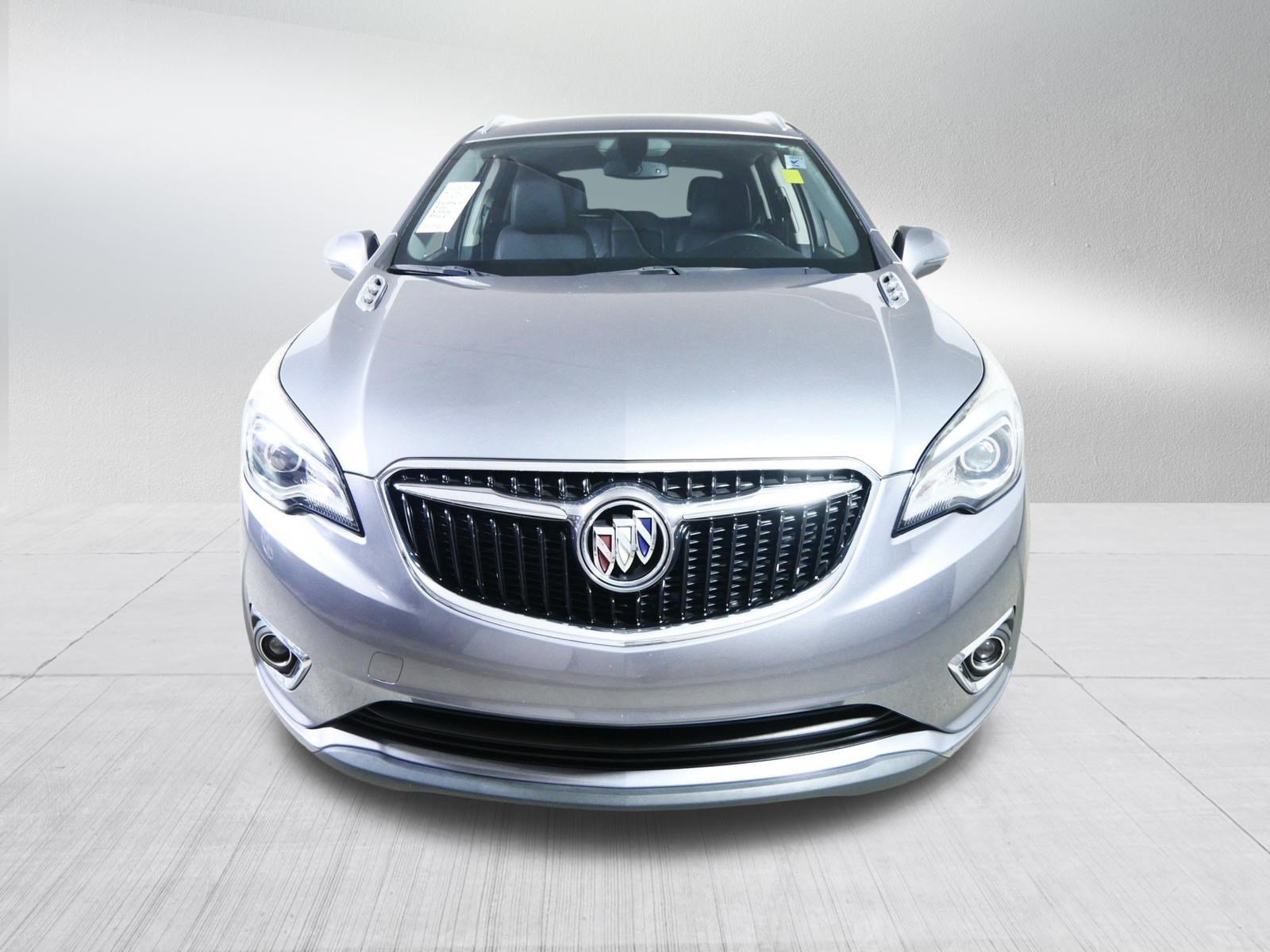 Used 2020 Buick Envision Essence FWD image 2