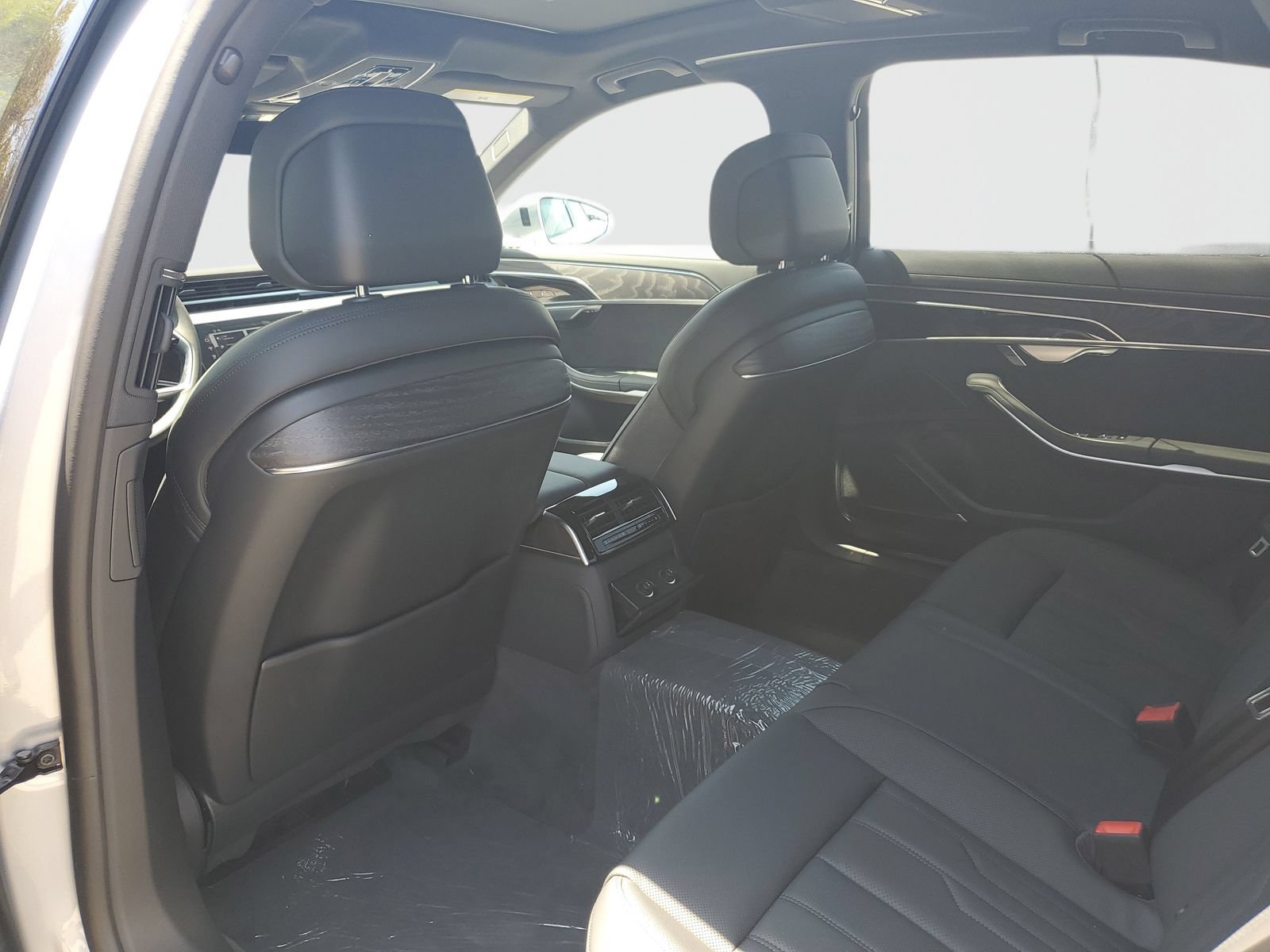 New 2026 Audi A8 L 3.0T AWD/4WD image 14