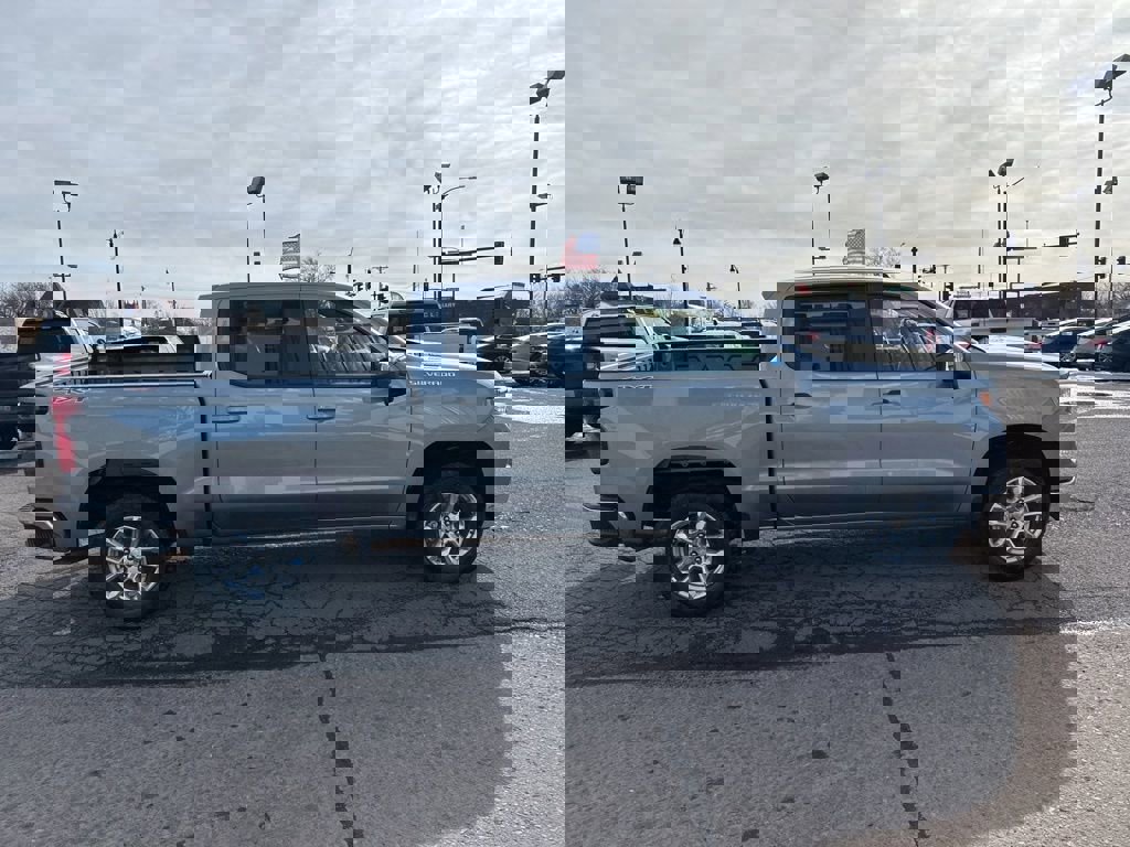 New 2026 Chevrolet Silverado 1500 LT image 7