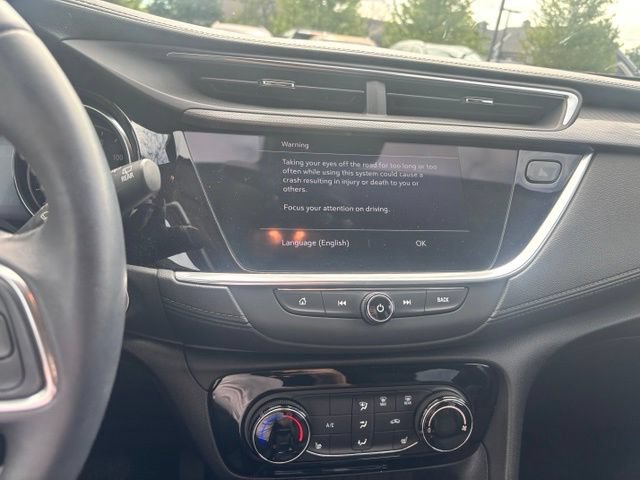 Used 2020 Buick Encore GX Preferred w/ Cold Weather Comfort Package AWD/4WD image 9