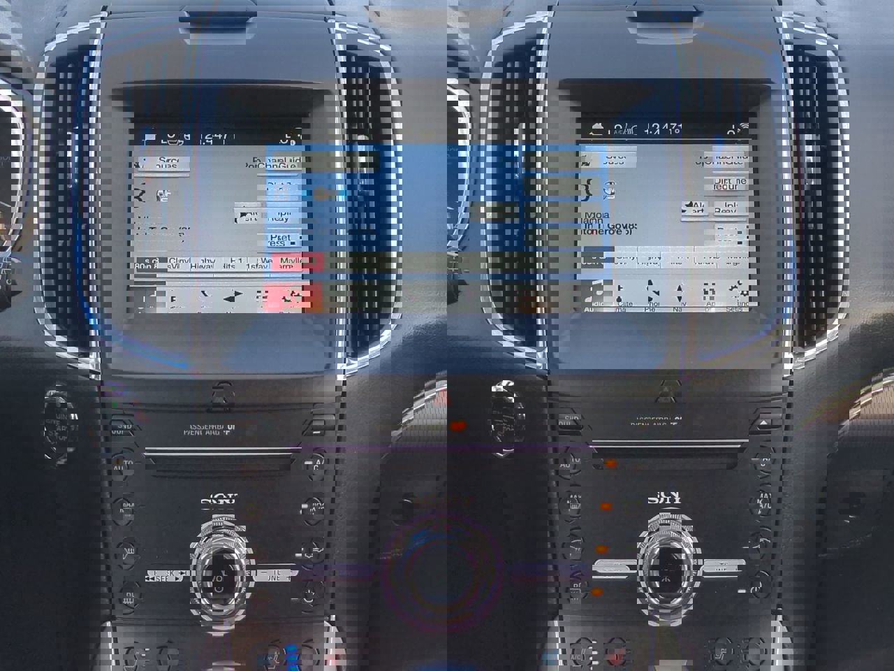 Used 2018 Ford Edge Titanium w/ Equipment Group 301A image 18