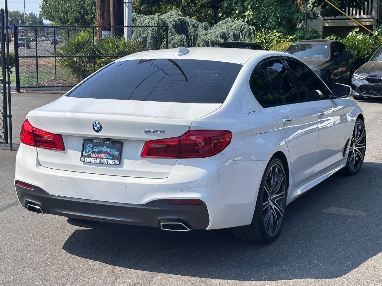 Used 2017 BMW 540i RWD image 17