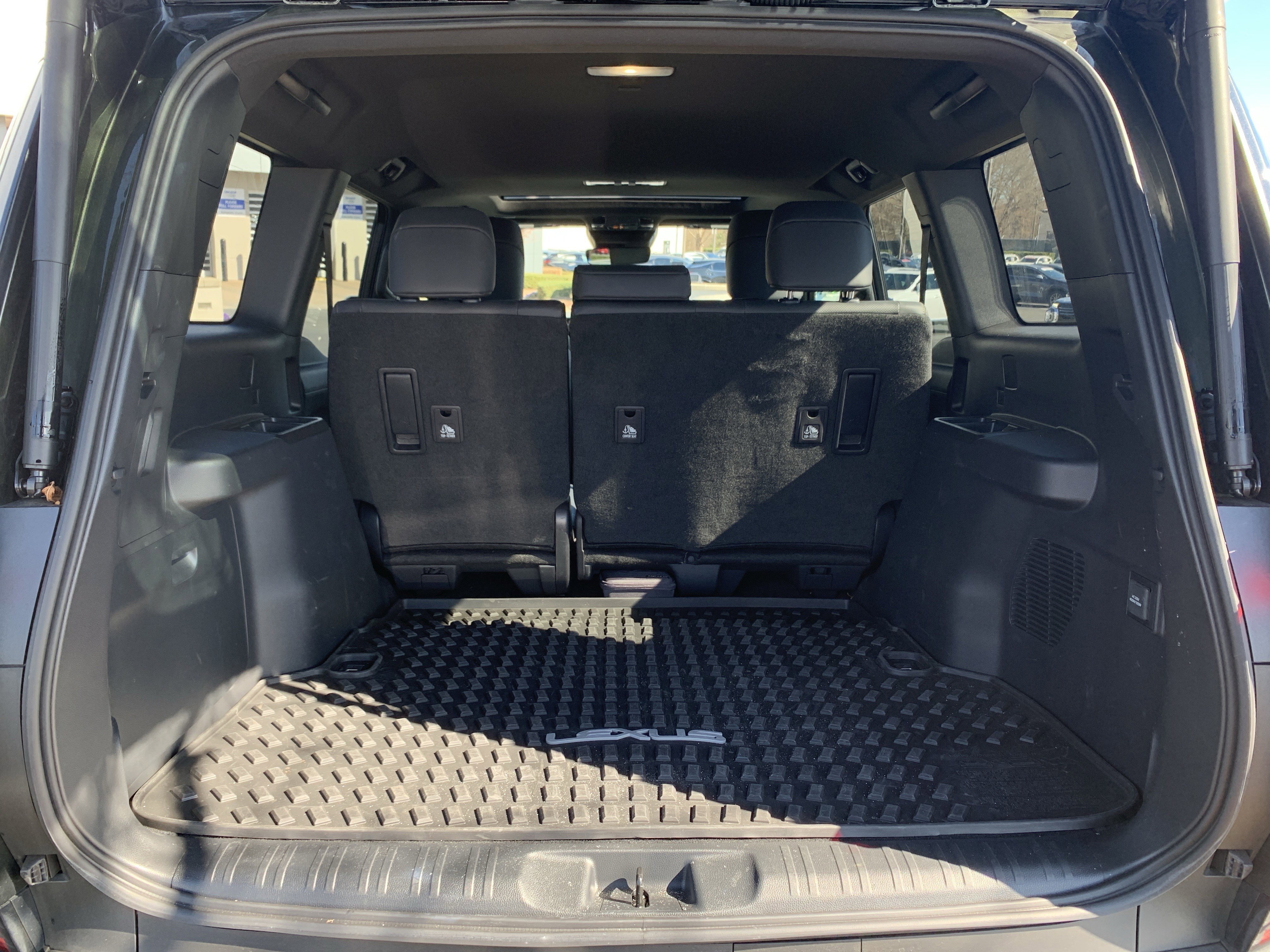 Used 2024 Lexus GX 550 image 34