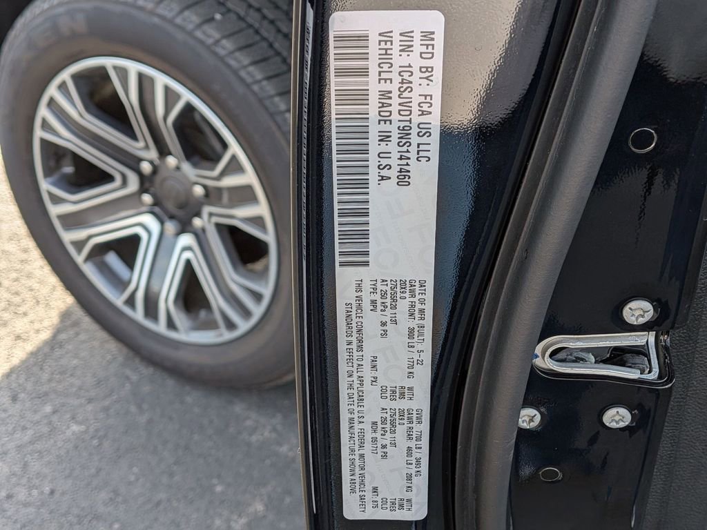 Used 2022 Jeep Wagoneer Series III image 12