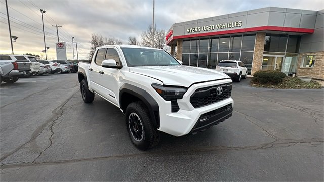 Used 2025 Toyota Tacoma TRD Off-Road image 27