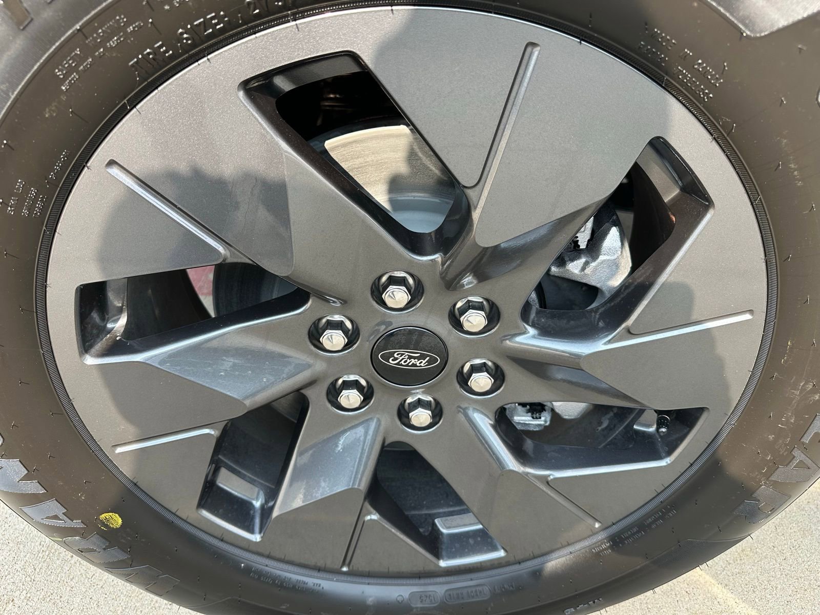 New 2025 Ford F150 Lightning Flash image 5