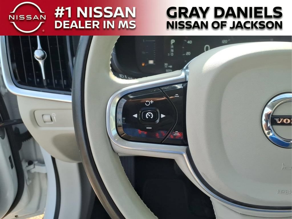 Used 2018 Volvo S90 T5 Momentum w/ Convenience Package FWD image 13