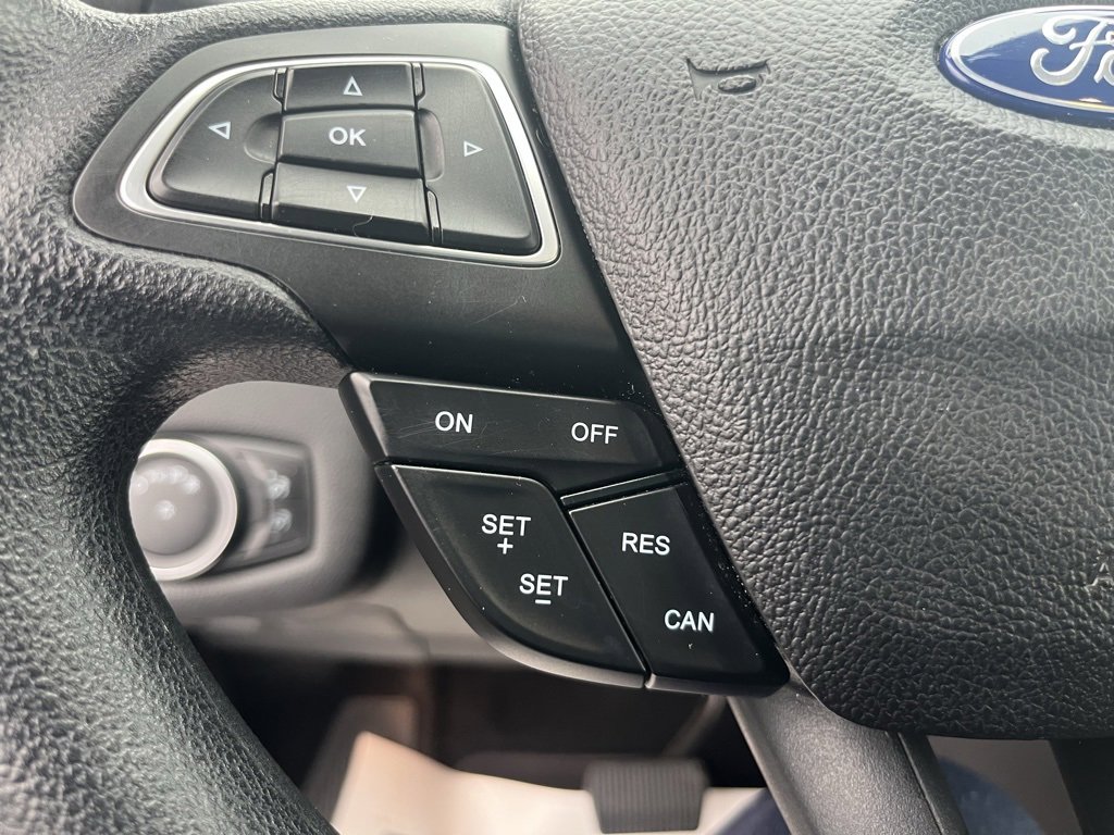 Used 2019 Ford Escape S image 12