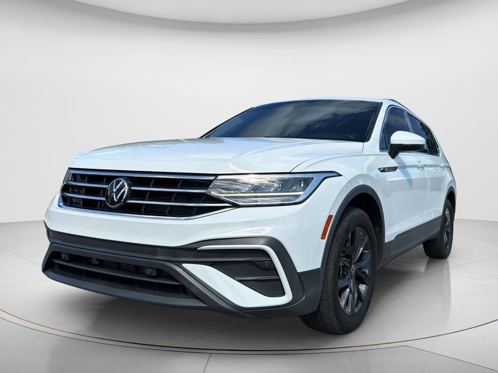 Certified 2022 Volkswagen Tiguan SE