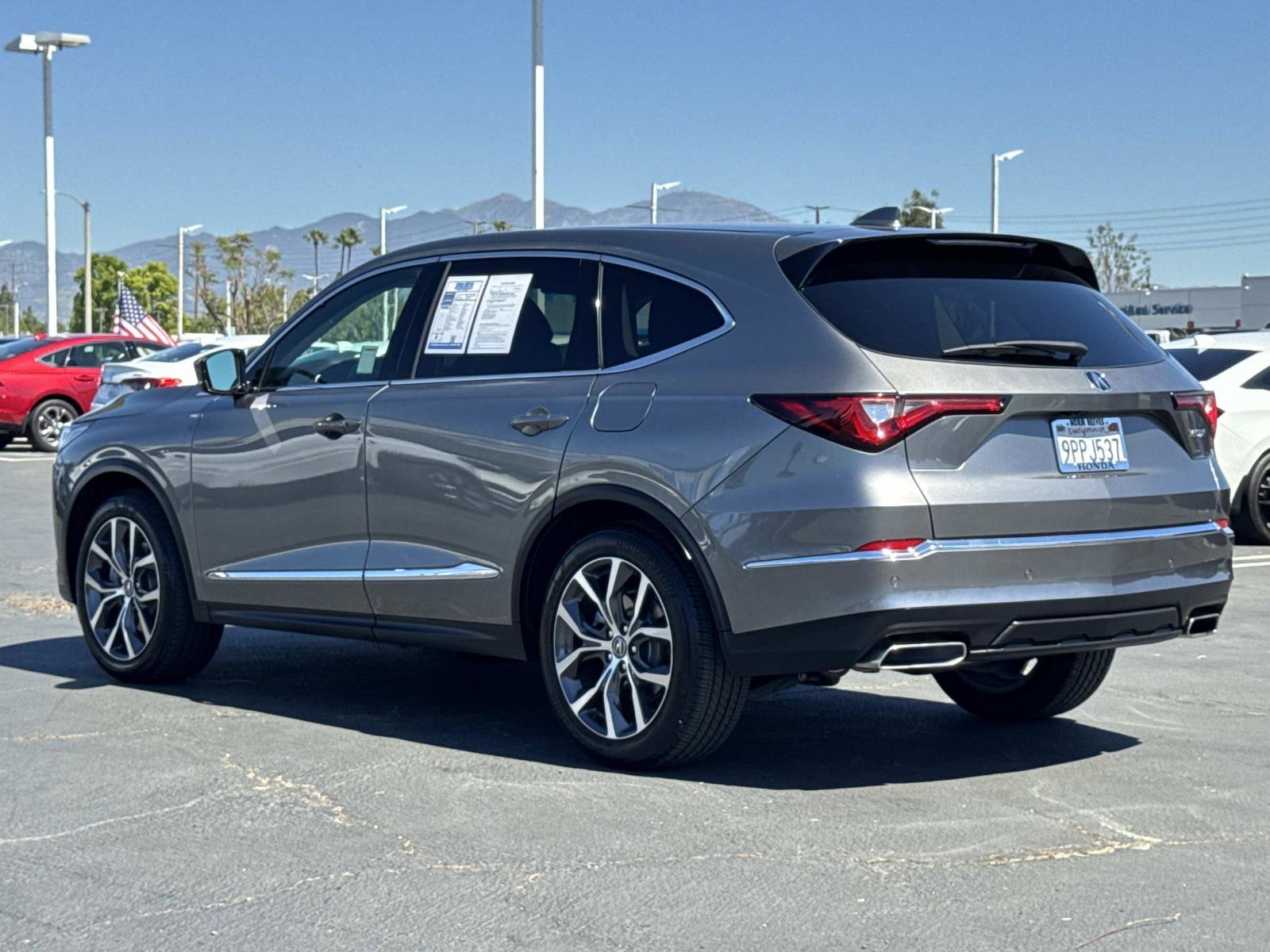 Used 2024 Acura MDX FWD w/ Technology Package image 3