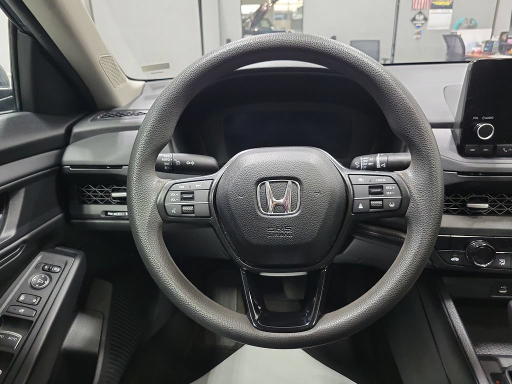 Used 2024 Honda Accord EX image 27