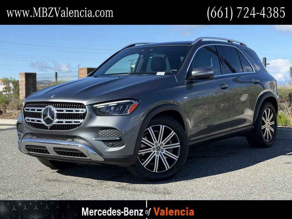Used 2025 Mercedes-Benz GLE 450e 4MATIC image 1
