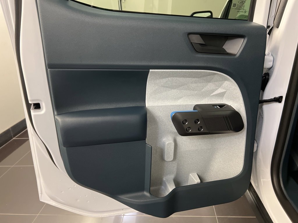 New 2025 Ford Maverick XLT w/ Equipment Group 301A image 22