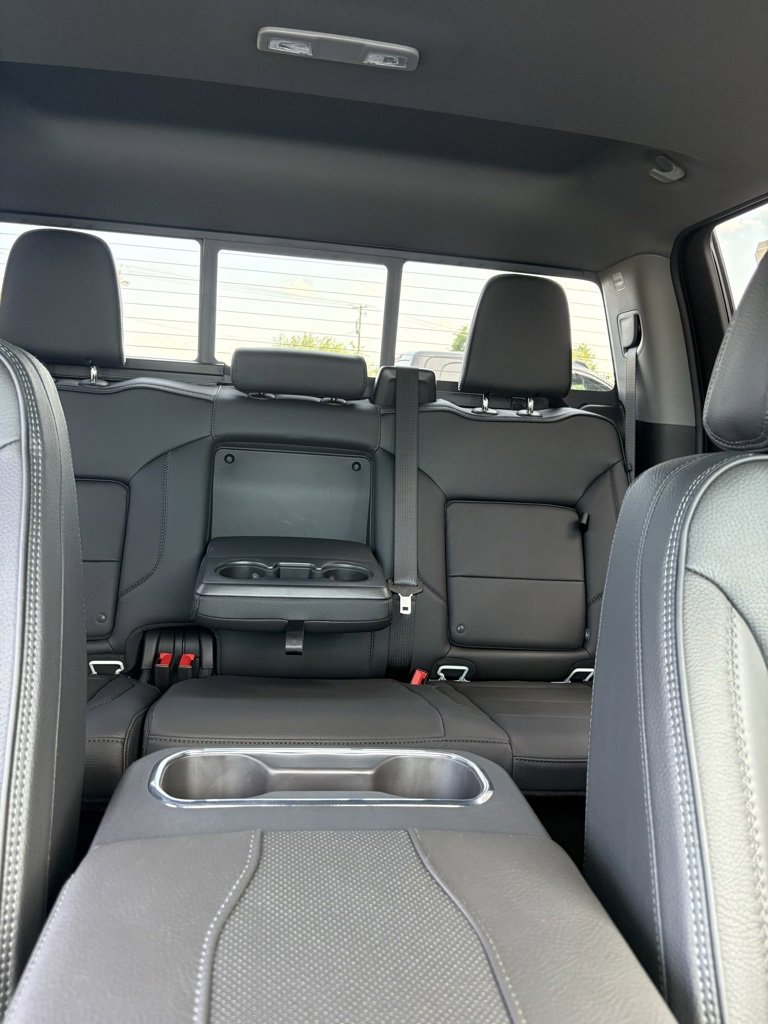 New 2025 GMC Sierra 2500 Denali w/ Max Trailering Package image 38