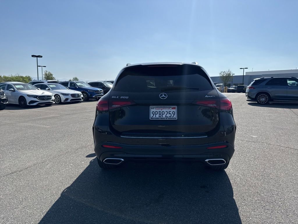Used 2024 Mercedes-Benz GLC 300 4MATIC image 6