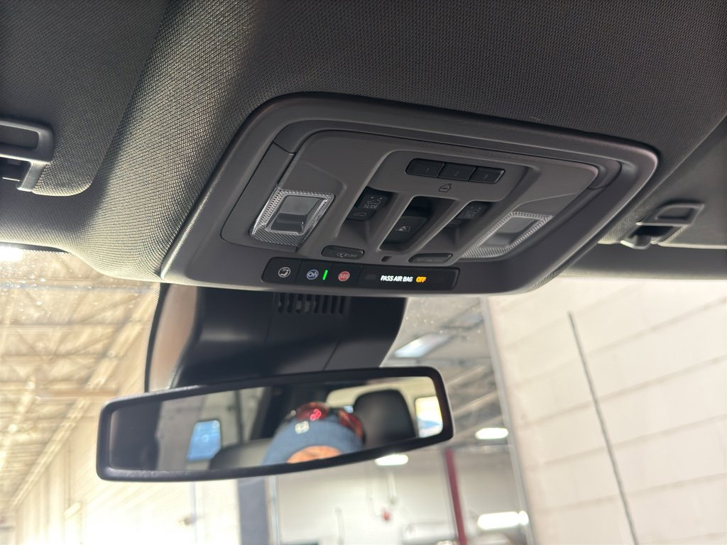 Used 2025 Chevrolet Silverado 2500 LTZ w/ Trail Boss Package image 39