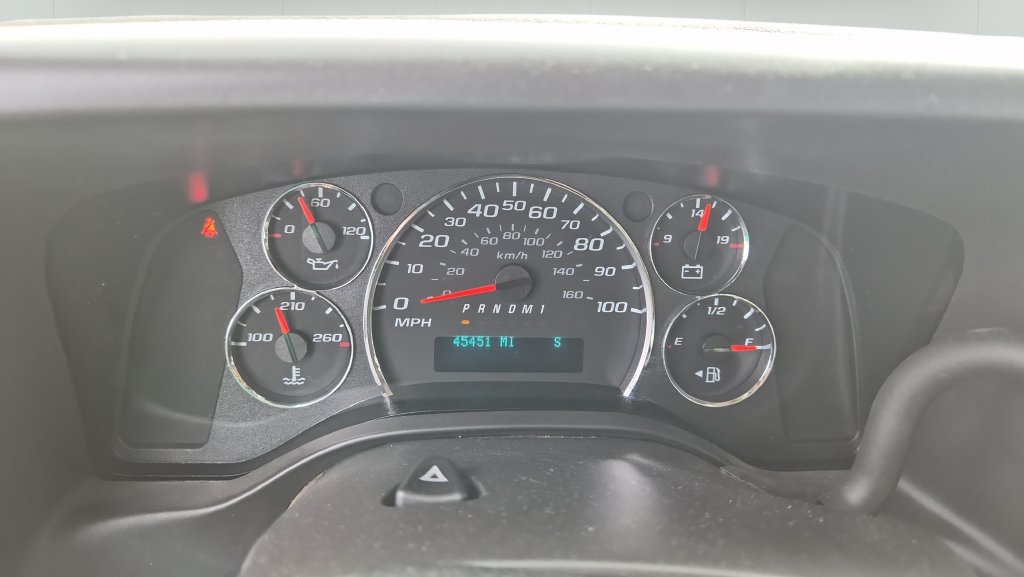 Used 2025 GMC Savana 3500 LT w/ LT Preferred Equipment Group RWD image 15