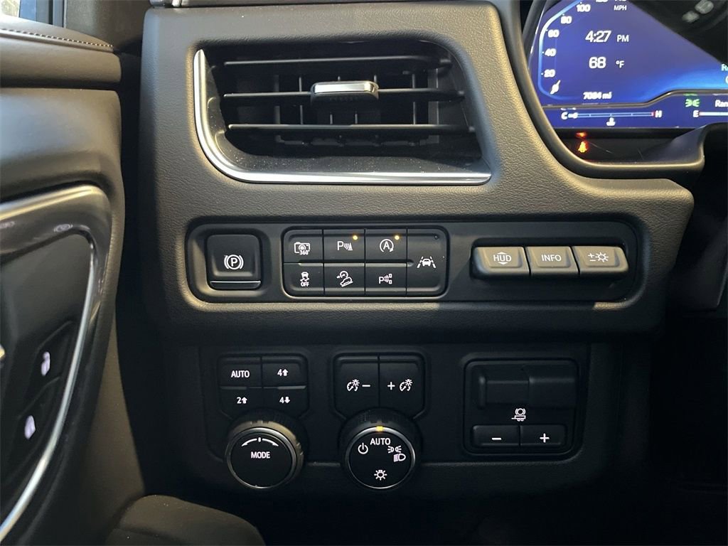 New 2024 Chevrolet Tahoe High Country w/ Advanced Technology Package AWD/4WD image 18