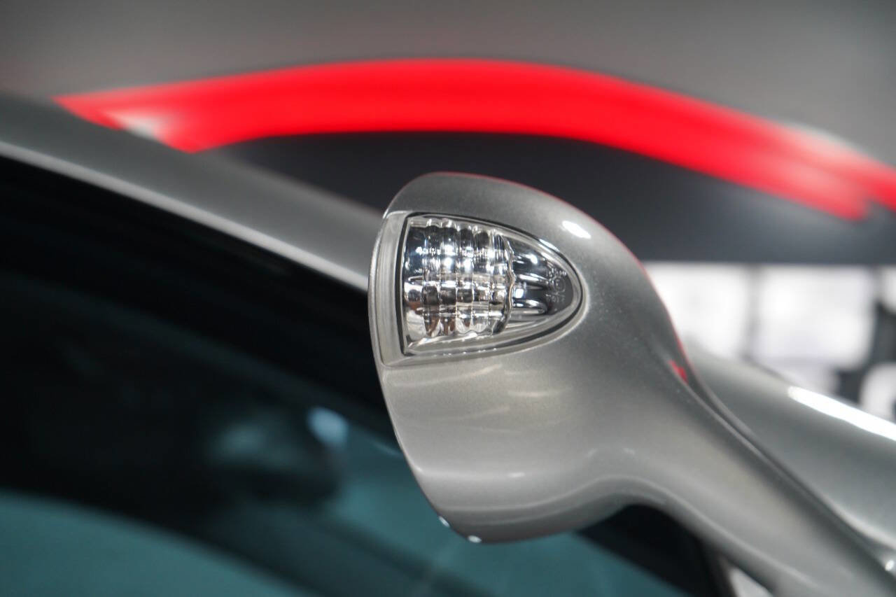 Used 2006 Mercedes-Benz SLR image 61