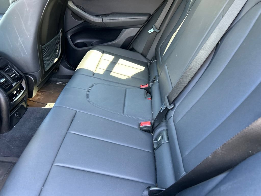 Used 2018 BMW X3 xDrive30i w/ Convenience Package AWD/4WD image 9