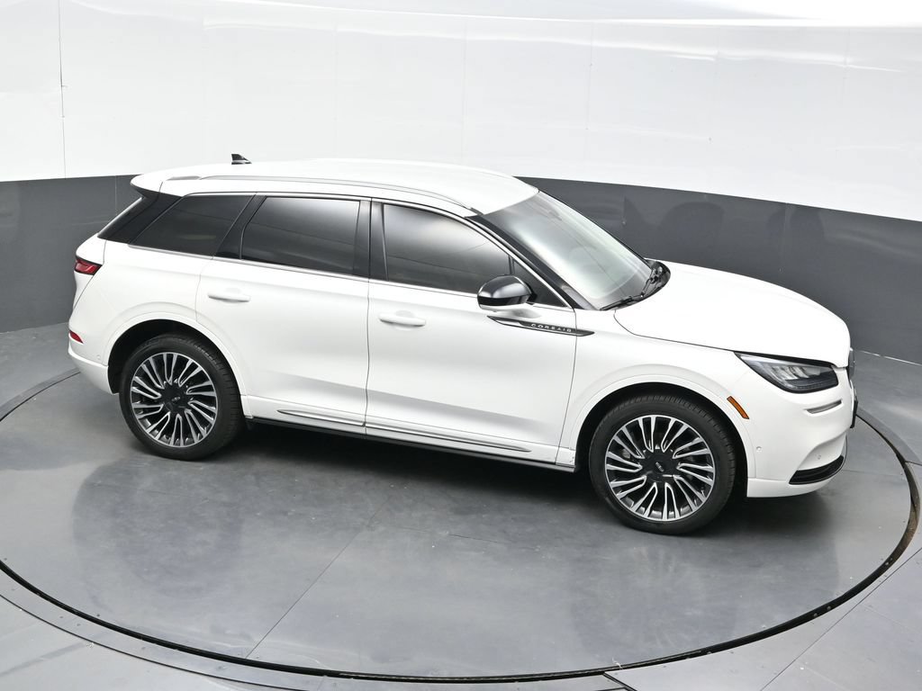 Used 2021 Lincoln Corsair AWD image 39