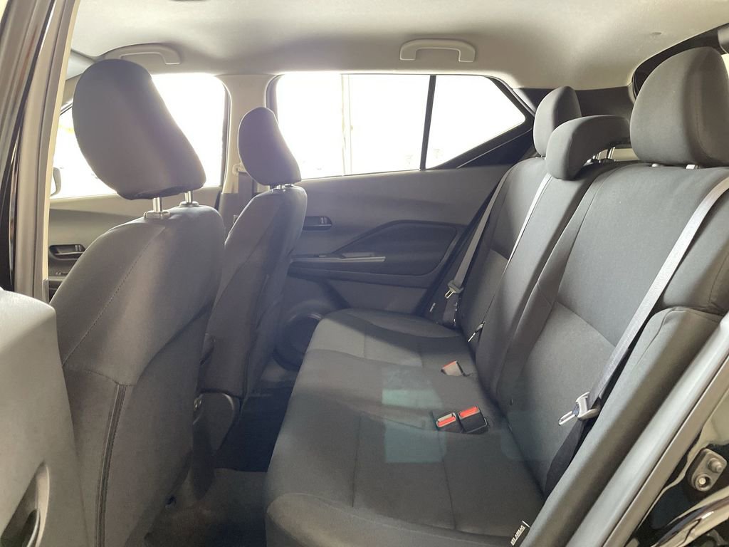Certified 2025 Nissan Kicks Play S FWD image 17