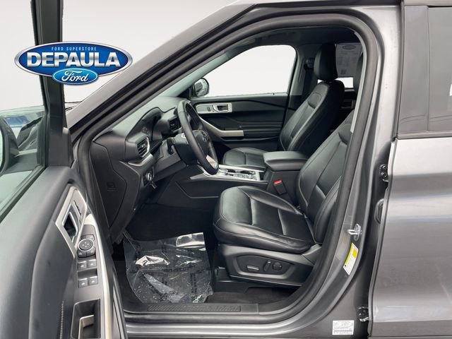 Used 2023 Ford Explorer XLT w/ Equipment Group 202A image 11