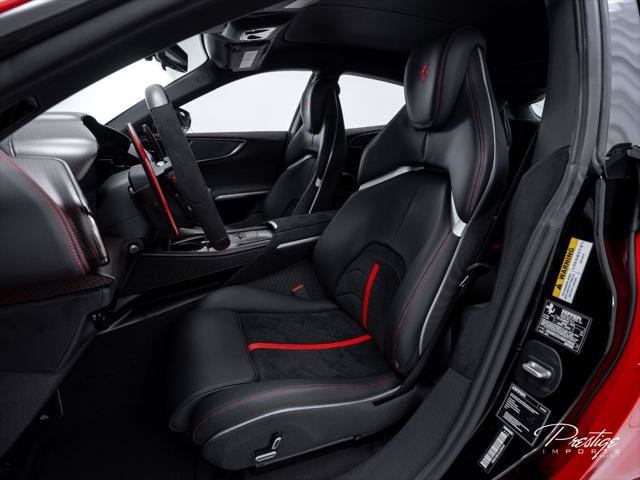 Used 2025 Ferrari Purosangue AWD/4WD image 29