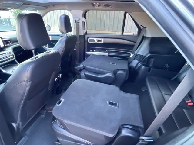 Used 2021 Ford Explorer XLT w/ Equipment Group 202A AWD/4WD image 68