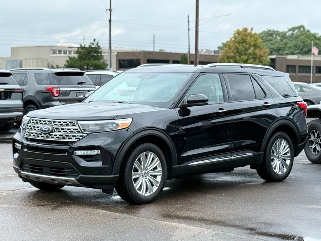 Certified 2024 Ford Explorer Limited w/ Limited Technology Package AWD/4WD image 46