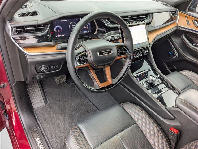 Used 2023 Jeep Grand Cherokee L Summit image 10