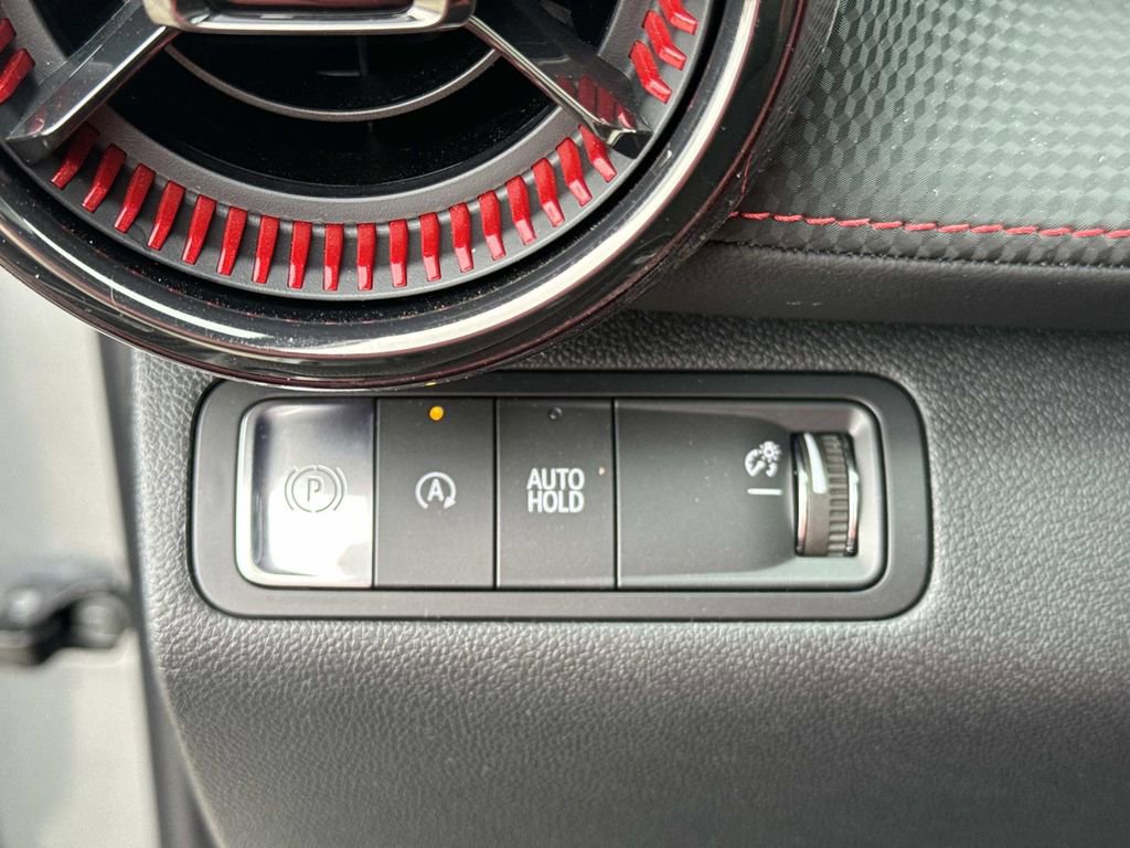New 2026 Chevrolet Equinox RS w/ Convenience Package III FWD image 20