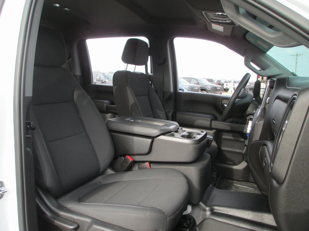 Certified 2022 GMC Sierra 2500 Pro w/ Convenience Package image 18