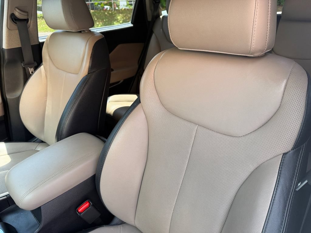 Used 2020 Hyundai Santa Fe Limited w/ Cargo Package AWD/4WD image 13