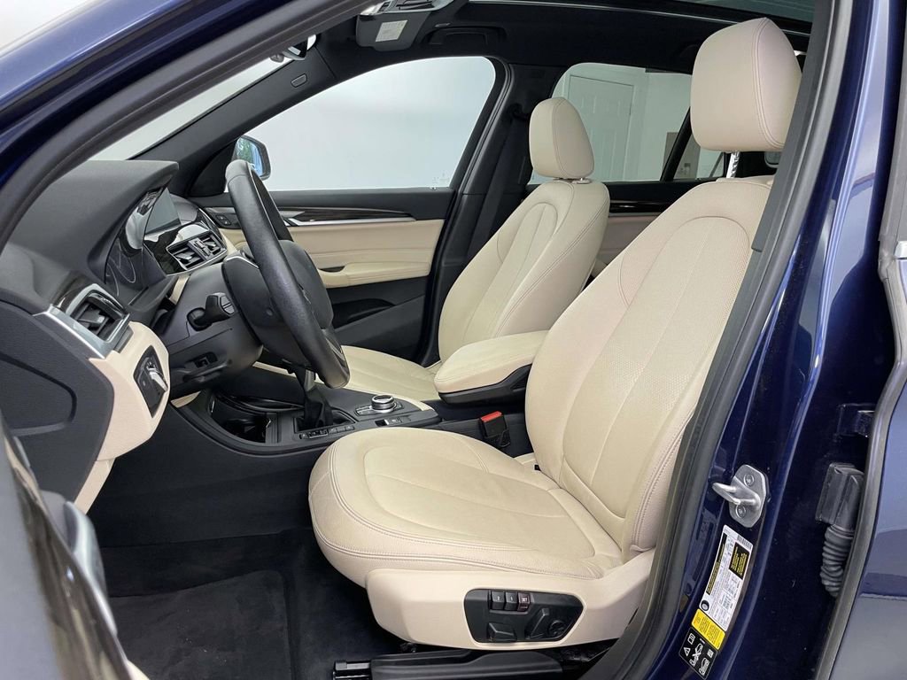 Used 2018 BMW X1 xDrive28i w/ Convenience Package image 5