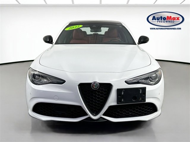 Used 2022 Alfa Romeo Giulia Veloce image 7
