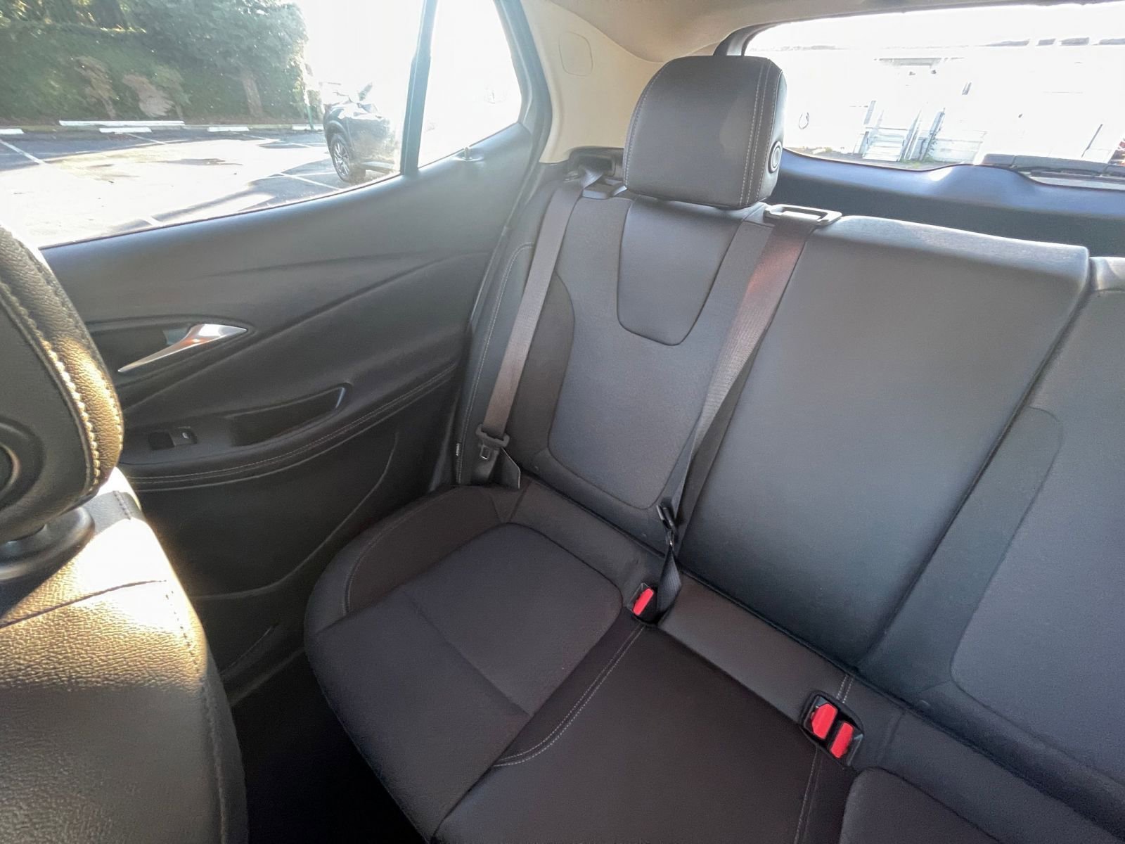 Used 2025 Buick Encore GX Preferred image 39