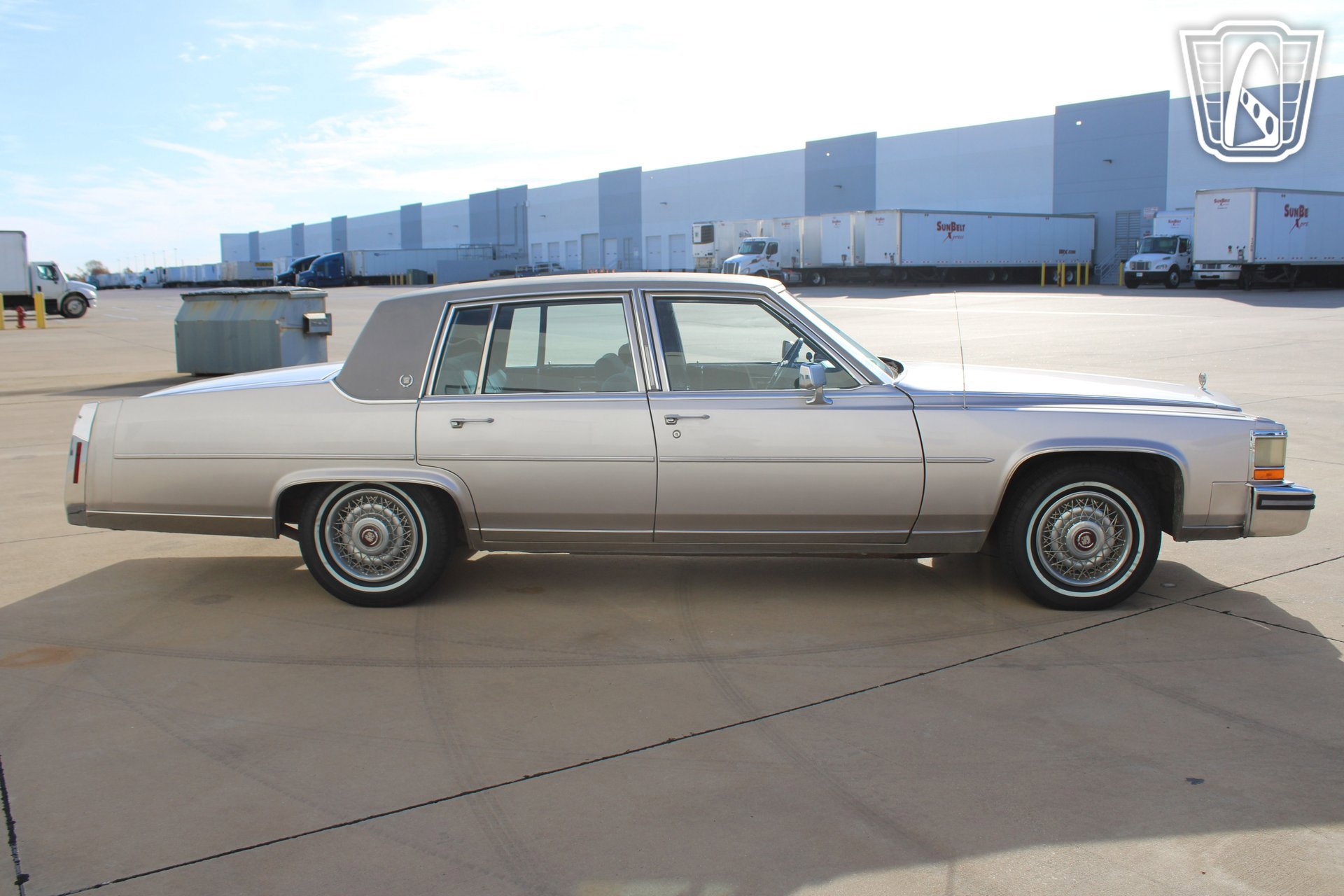 Used 1987 Cadillac Brougham image 18