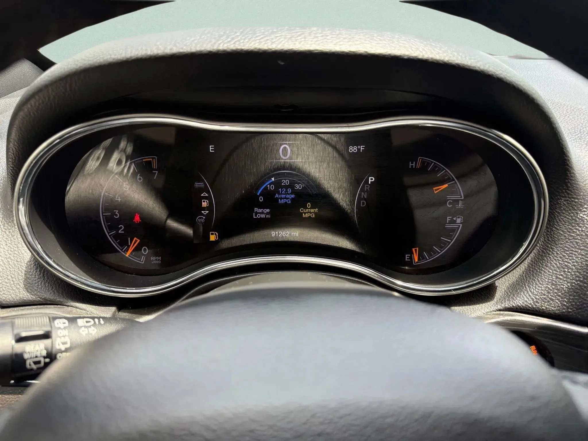 Used 2019 Jeep Grand Cherokee Limited image 23