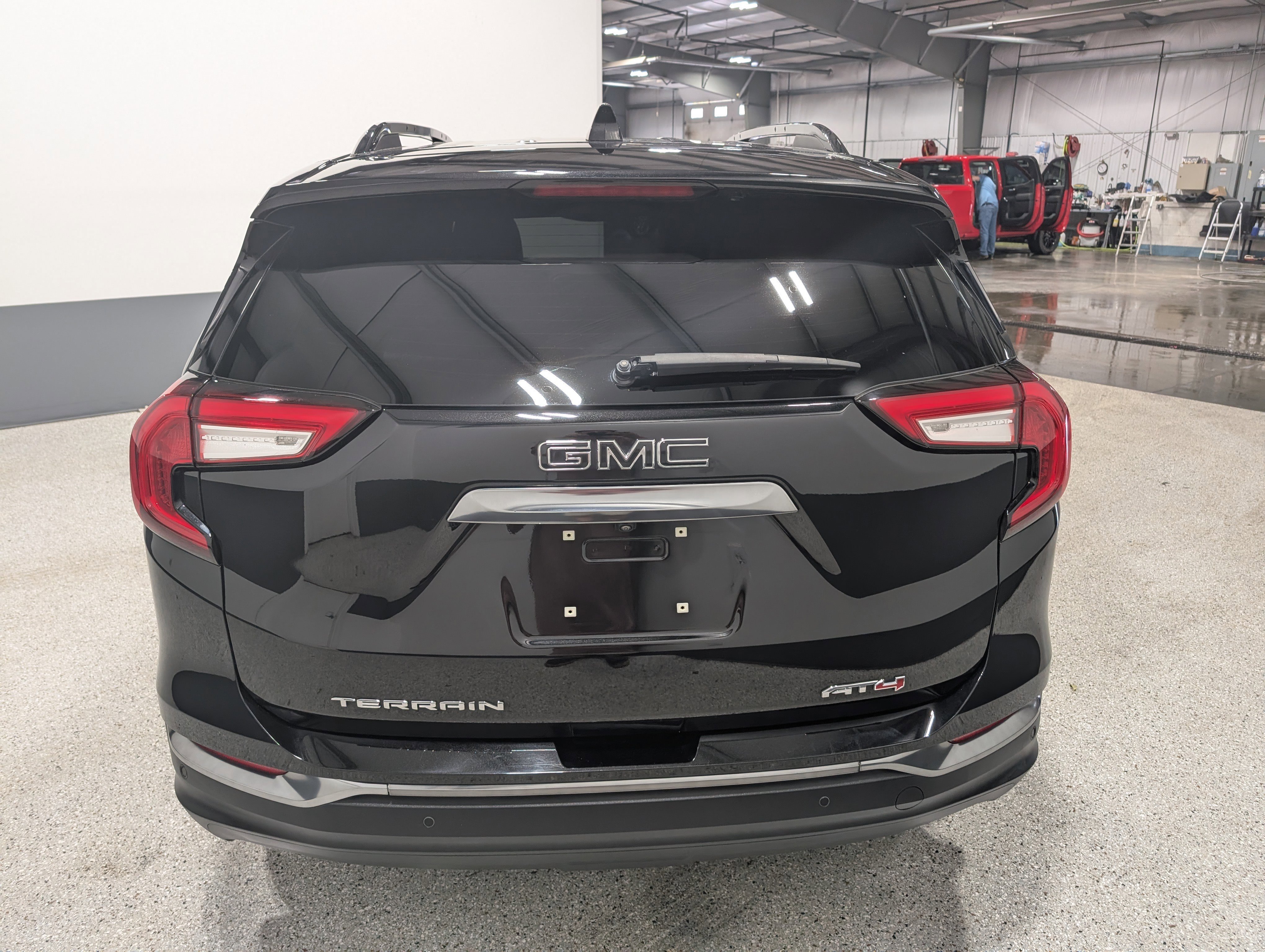 Used 2024 GMC Terrain AT4 w/ Tech Package image 4