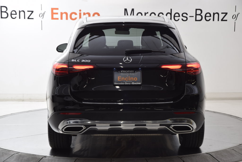 Used 2023 Mercedes-Benz GLC 300 image 5