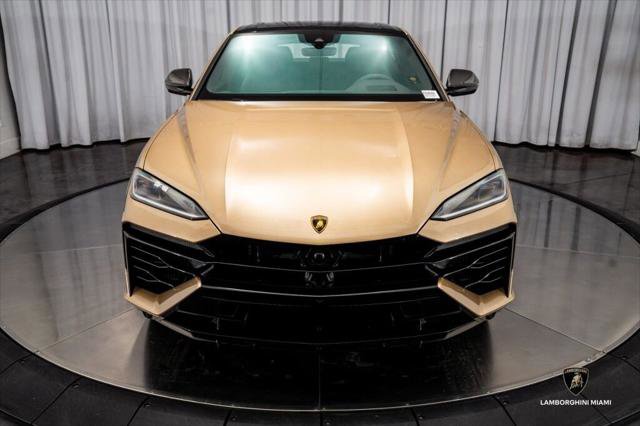 Used 2025 Lamborghini Urus SE image 5