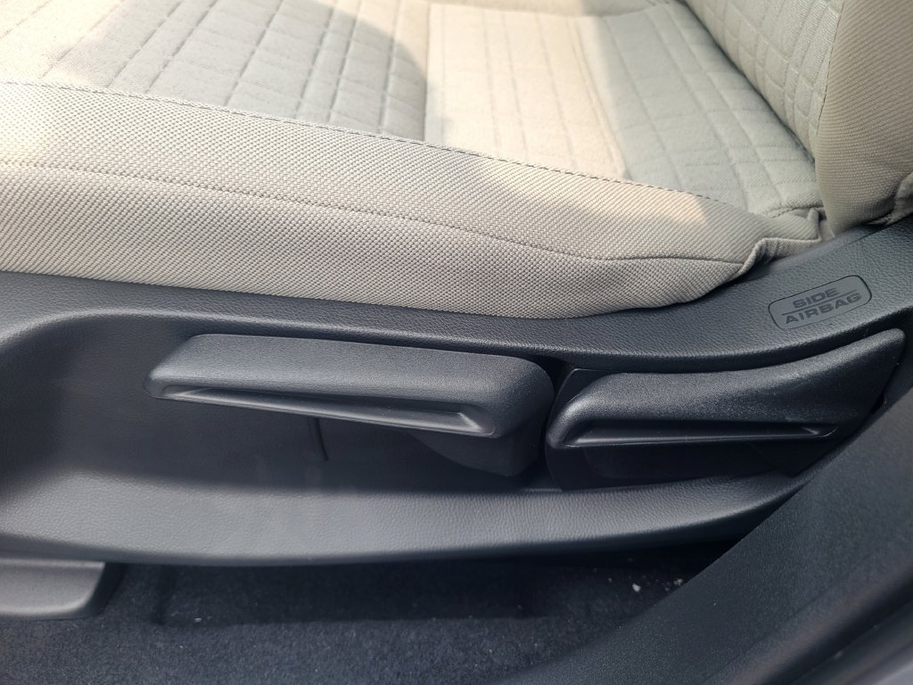New 2027 Honda HR-V LX image 14