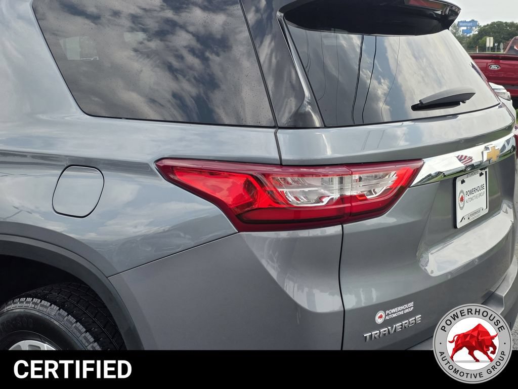 Used 2021 Chevrolet Traverse LS FWD image 13