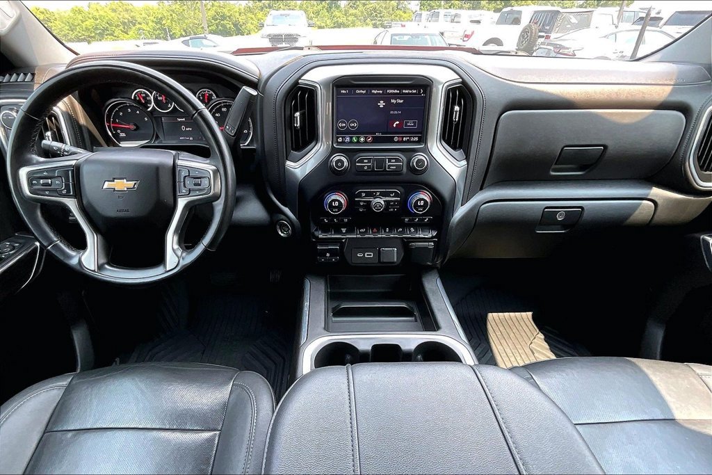 Used 2023 Chevrolet Silverado 2500 LTZ AWD/4WD image 10