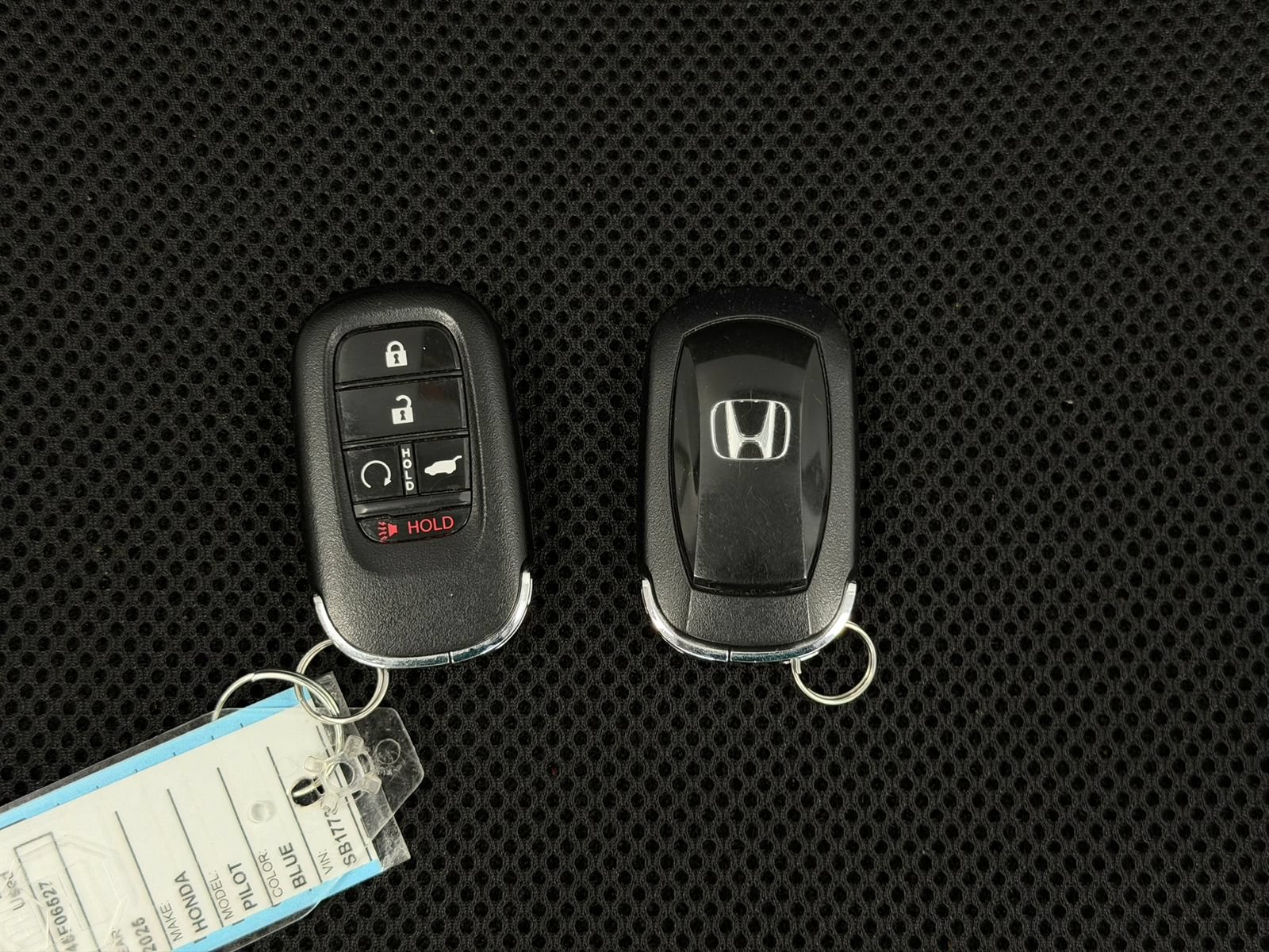 Used 2025 Honda Pilot TrailSport image 9