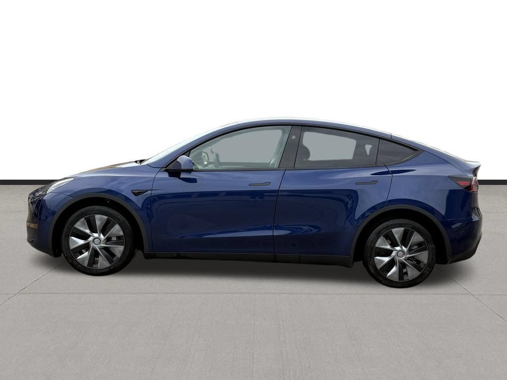 Used 2024 Tesla Model Y Long Range AWD/4WD image 8