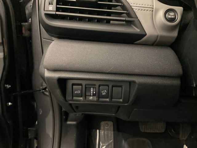 Used 2025 Subaru Outback Premium AWD/4WD image 14