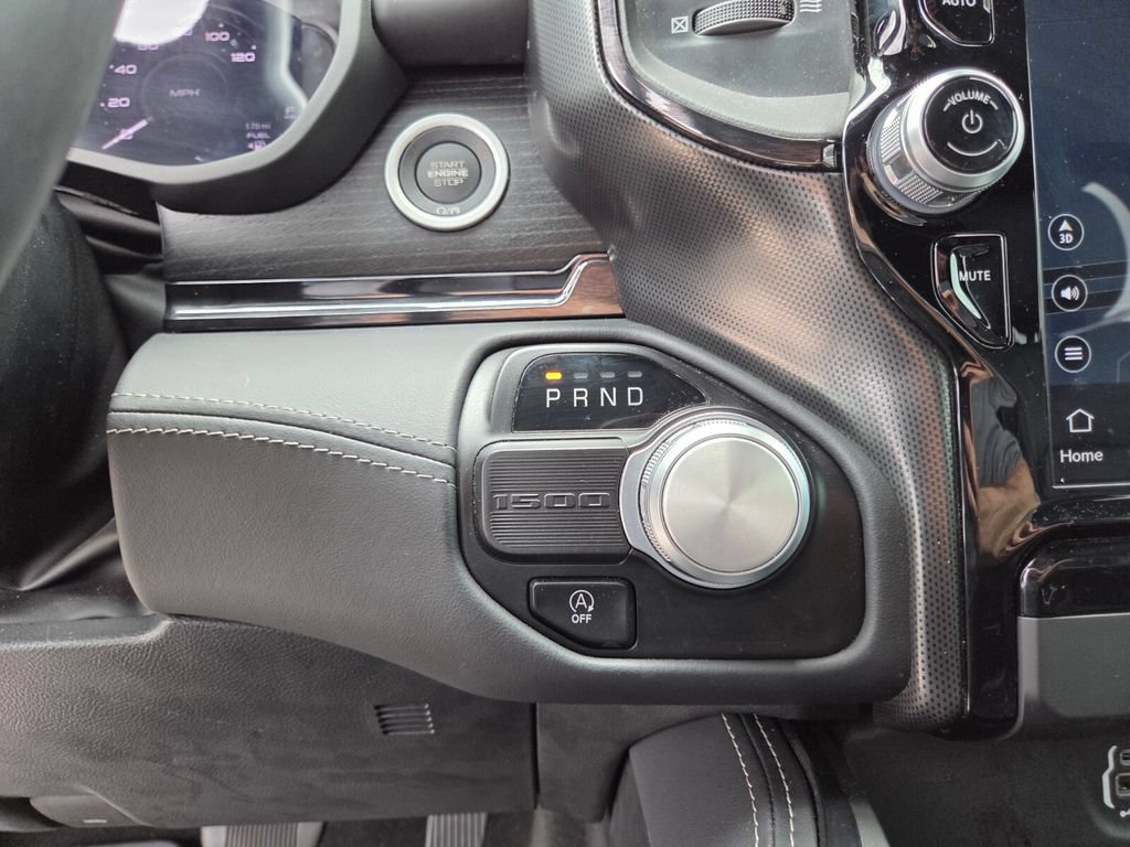 Used 2023 RAM 1500 Limited w/ Body Color Bumper Group RWD image 30