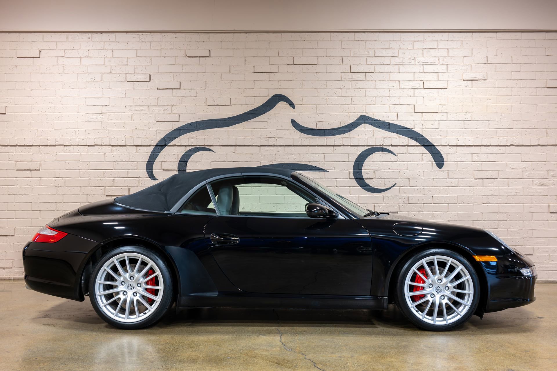 Used 2006 Porsche 911 Carrera S image 3